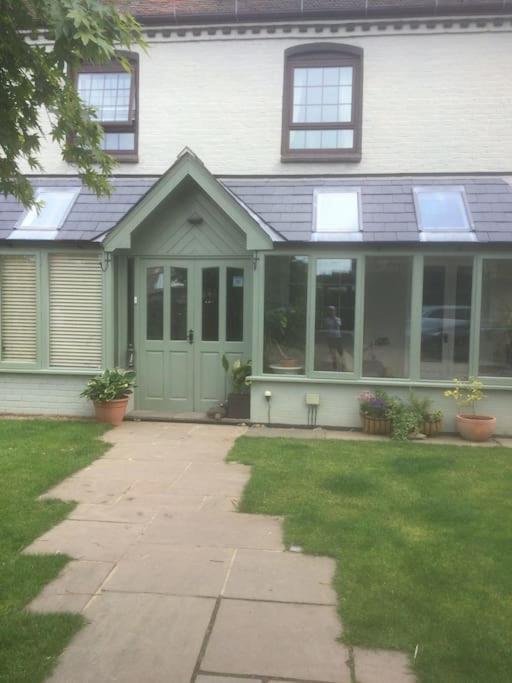 Appartement Henwick House Beautiful Flat,Private Parking, Short Walk To Town à Ludlow Extérieur photo