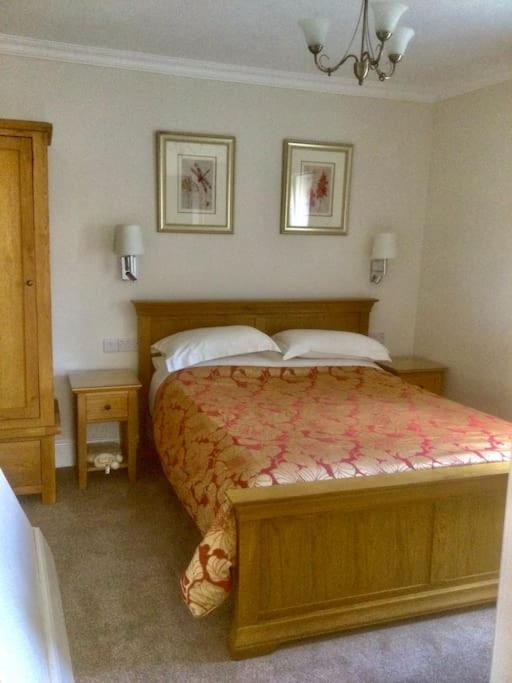 Appartement Henwick House Beautiful Flat,Private Parking, Short Walk To Town à Ludlow Extérieur photo